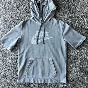 Nike Heather Gray Short Sleeve Hoodie
